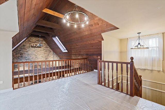 27 Maple Avenue, Lake Zurich, IL 60047