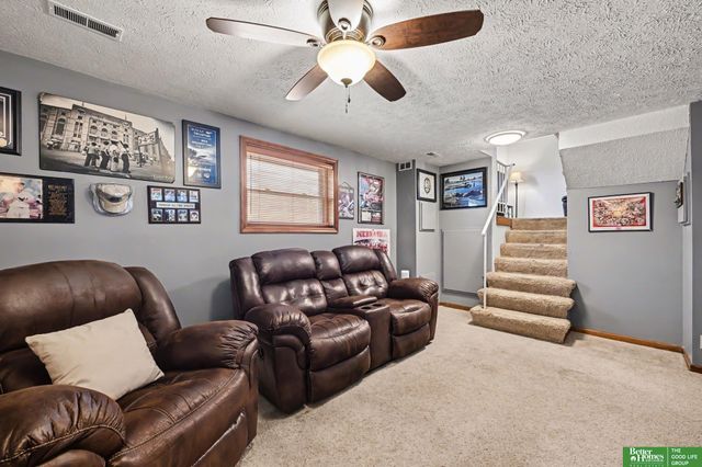 13523 Redwood Street, Omaha, NE 68138