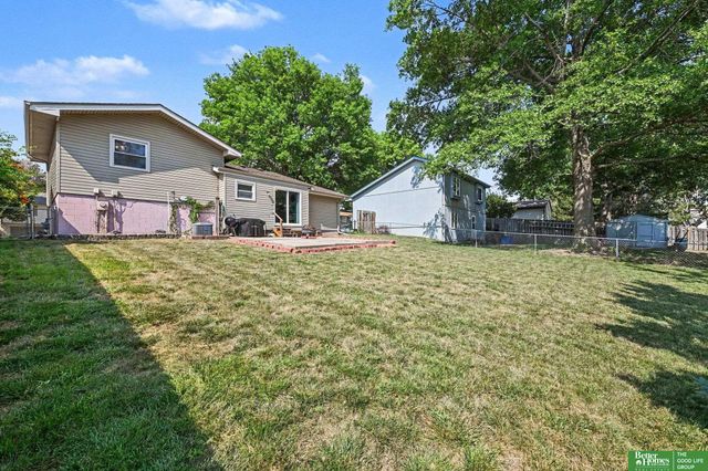 13523 Redwood Street, Omaha, NE 68138