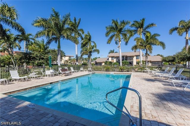 801 W Elkcam CIR C6, Marco Island, FL 34145