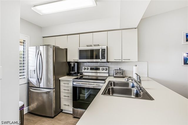 801 W Elkcam CIR C6, Marco Island, FL 34145