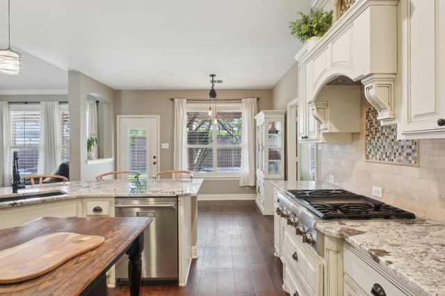 1300 Millers Creek Drive, Prosper, TX 75078