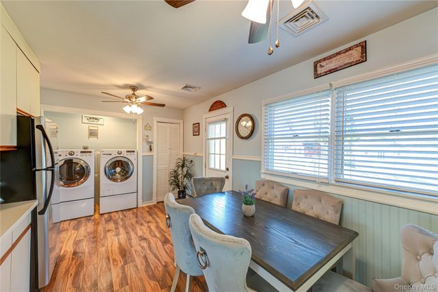 869 Udall Road, West Islip, NY 11795