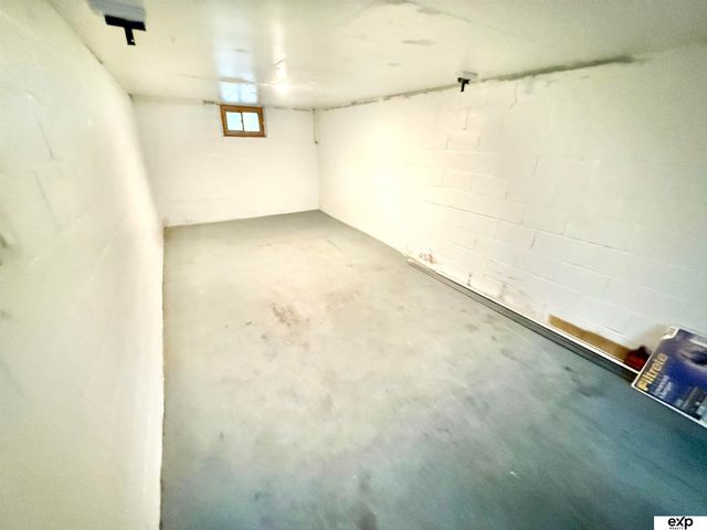 3710 Bedford Avenue, Omaha, NE 68111