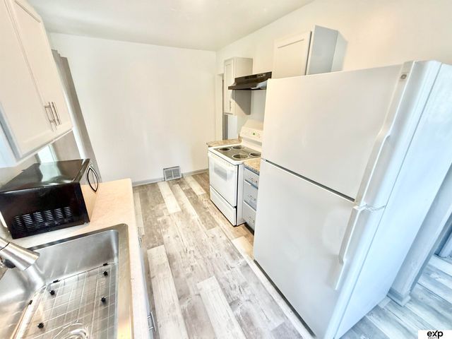 3710 Bedford Avenue, Omaha, NE 68111