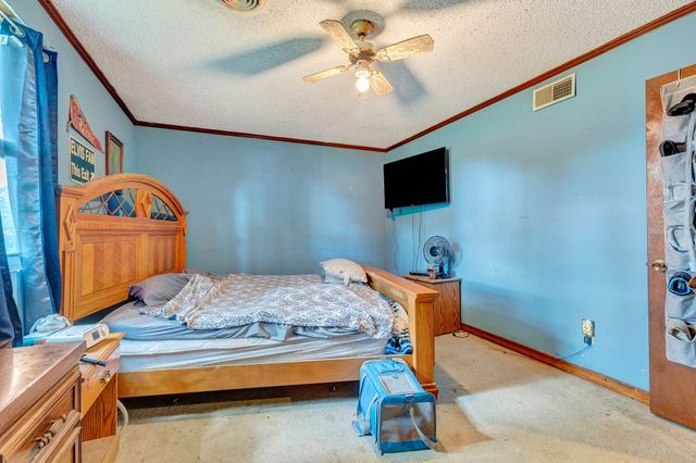 111 School St, Cumberland Furnace, TN 37051