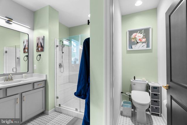 18140 MOSS GARDEN RD, Dumfries, VA 22026