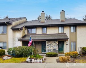 156 Hampshire Drive, Plainsboro, NJ 08536