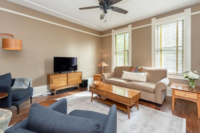 883 S 5th Street, Columbus, OH 43206