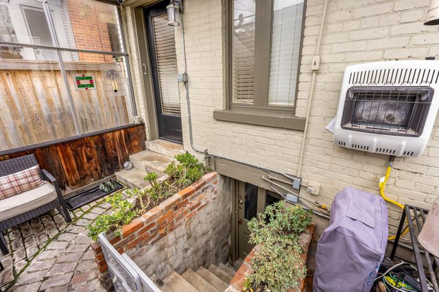883 S 5th Street, Columbus, OH 43206