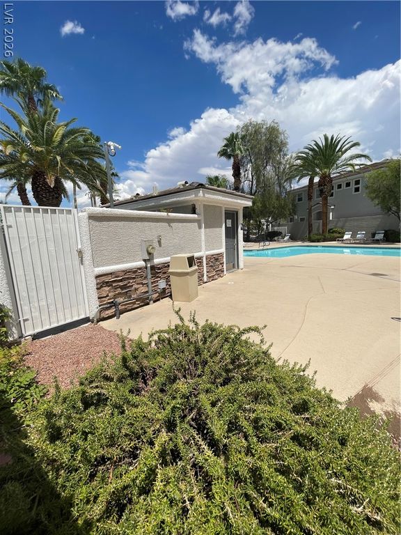 2512 Devotion Ridge Drive, Henderson, NV 89052 — photo 3