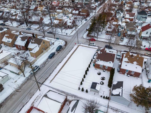 4702 Palmer Street, Dearborn, MI 48126