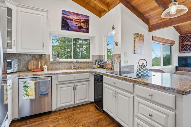 645 Skyward Drive, Aptos, CA 95003