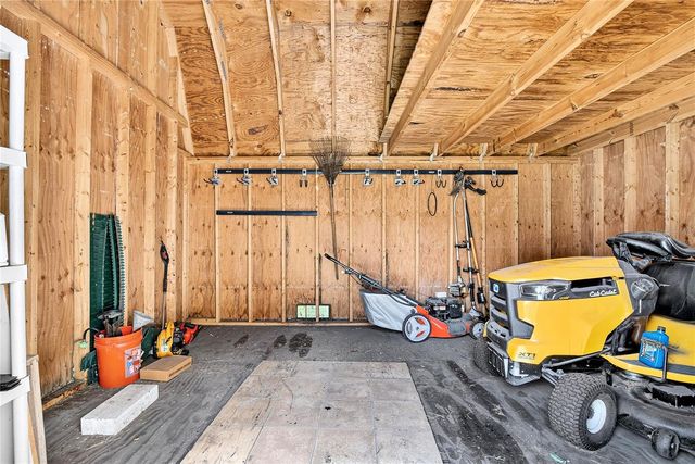 13975 MCINTOSH ROAD, Thonotosassa, FL 33592