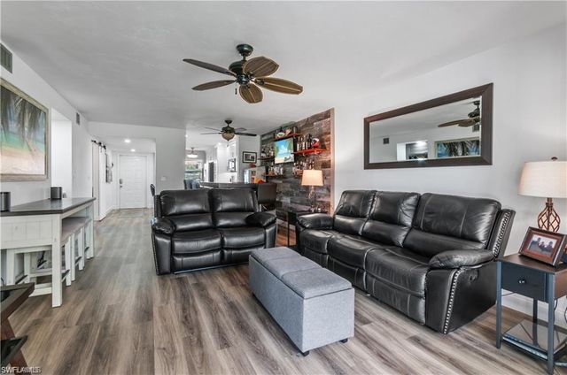 7320 Province WAY 2105, Naples, FL 34104