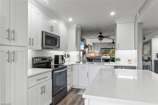 7320 Province WAY 2105, Naples, FL 34104
