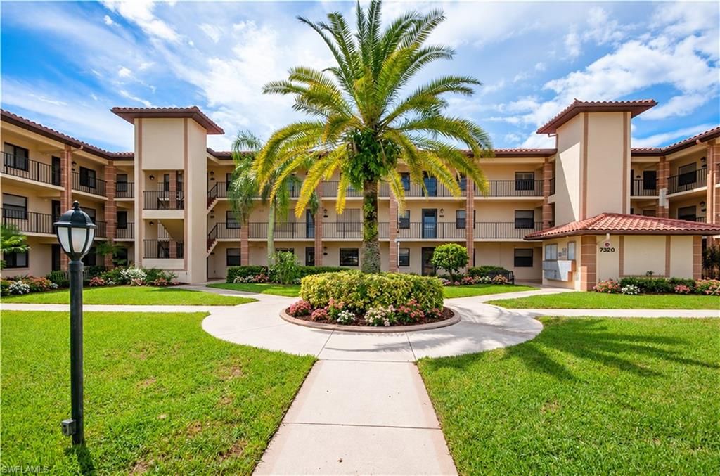 7320 Province WAY 2105, Naples, FL 34104