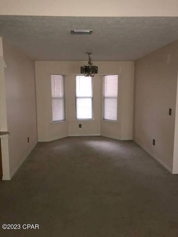 230 Collinfurst Square, Panama City, FL 32404