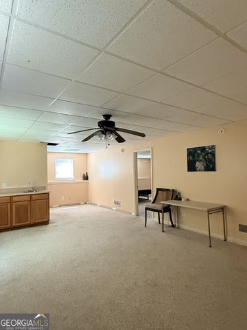 2051 Oakcreek Drive, Lithia Springs, GA 30122