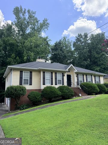 2051 Oakcreek Drive, Lithia Springs, GA 30122