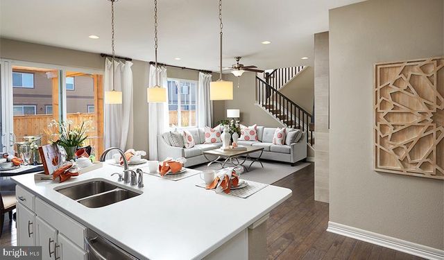 26 PLUM ST, North East, MD 21901