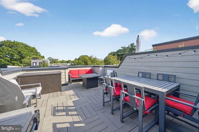 1309 D ST SE, Washington, DC 20003