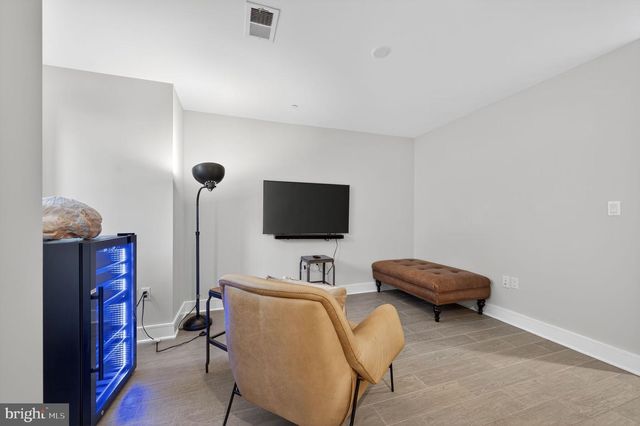 1309 D ST SE, Washington, DC 20003