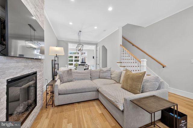 1309 D ST SE, Washington, DC 20003