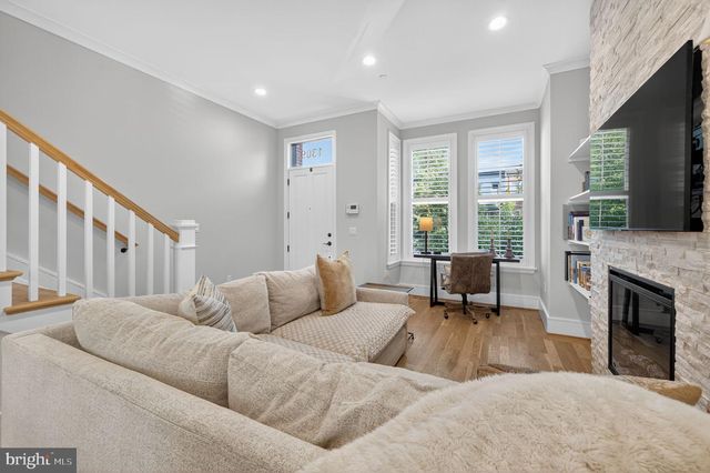 1309 D ST SE, Washington, DC 20003