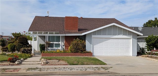 18426 Manhattan Place, Torrance, CA 90504