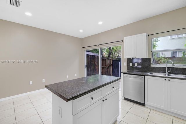 2943 SE 15th Ter, Homestead, FL 33035