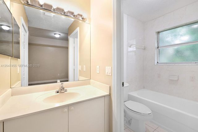 2943 SE 15th Ter, Homestead, FL 33035