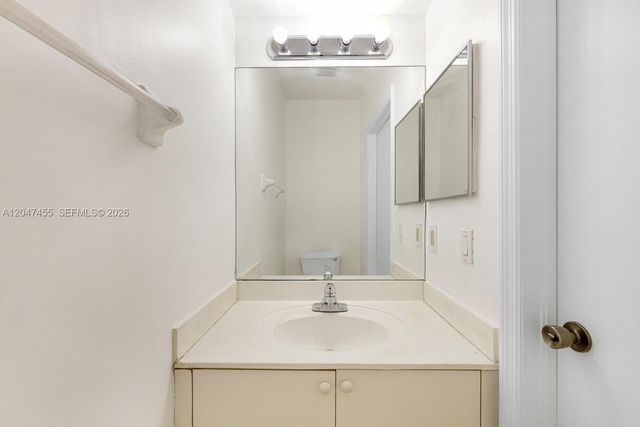 2943 SE 15th Ter, Homestead, FL 33035