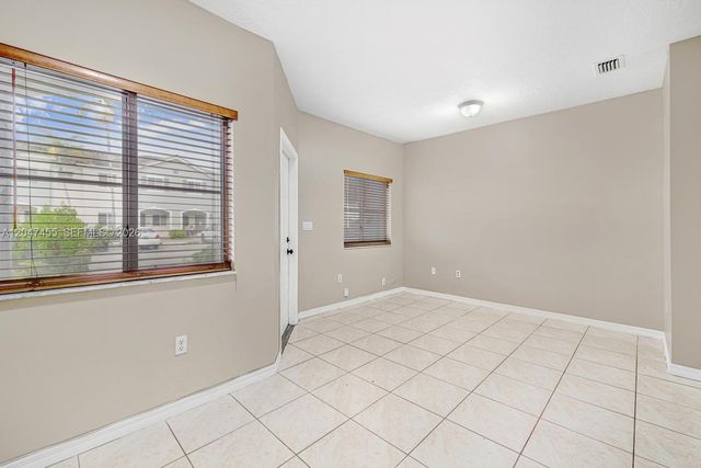 2943 SE 15th Ter, Homestead, FL 33035