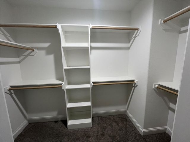 112 Capetown Circle, Conroe, TX 77356