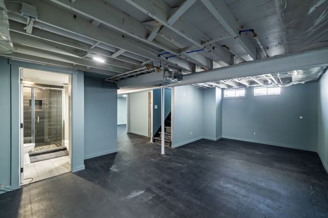 201 NE Grant Street, Ankeny, IA 50021