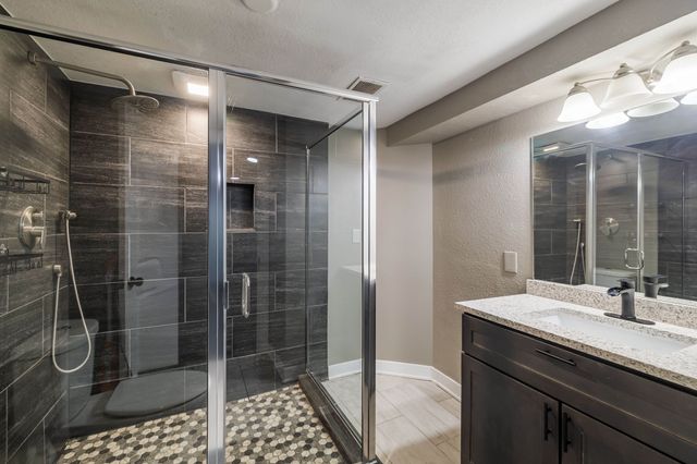 201 NE Grant Street, Ankeny, IA 50021