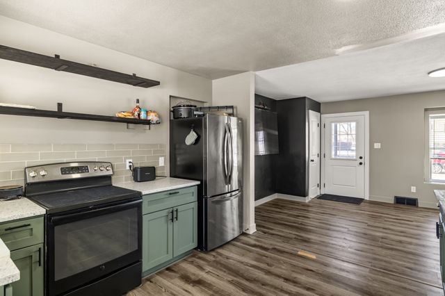 201 NE Grant Street, Ankeny, IA 50021