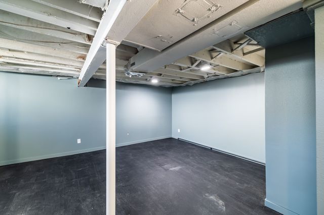 201 NE Grant Street, Ankeny, IA 50021