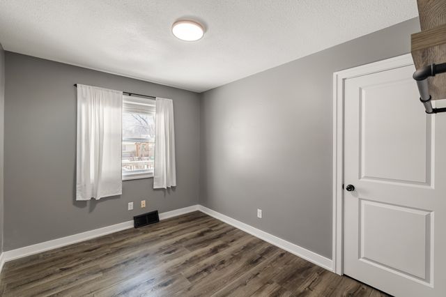 201 NE Grant Street, Ankeny, IA 50021