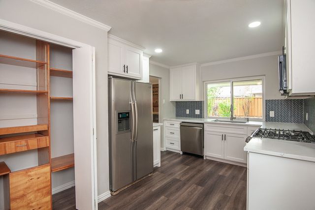 1912 Knob Hill Drive, Plano, TX 75023