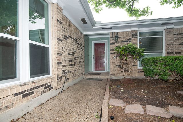 1912 Knob Hill Drive, Plano, TX 75023