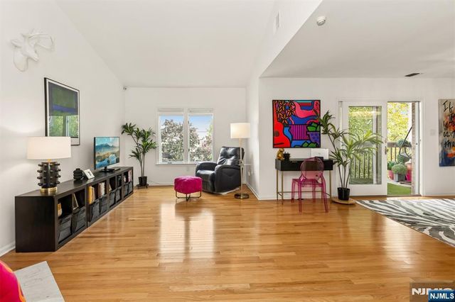 4 Di Donna Court A004, Clifton, NJ 07013