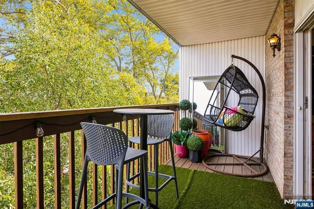 4 Di Donna Court A004, Clifton, NJ 07013