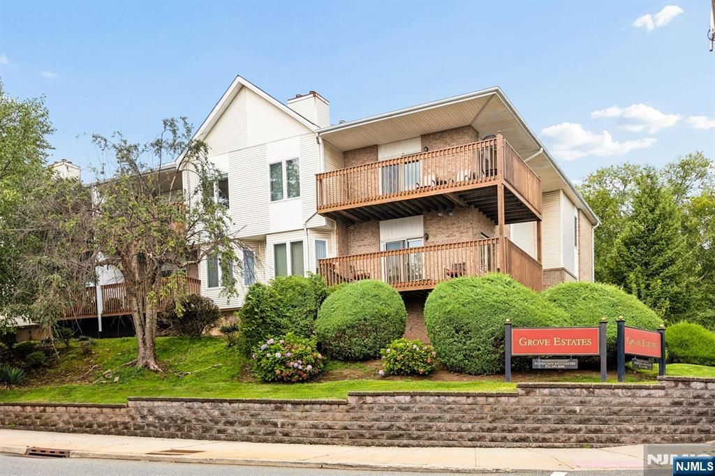 4 Di Donna Court A004, Clifton, NJ 07013