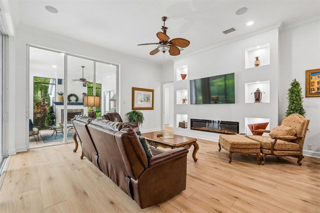 21105 LAKE VIENNA DRIVE, Land O Lakes, FL 34638