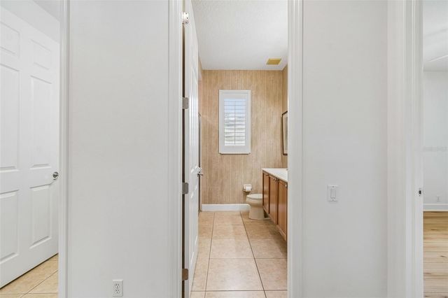 21105 LAKE VIENNA DRIVE, Land O Lakes, FL 34638