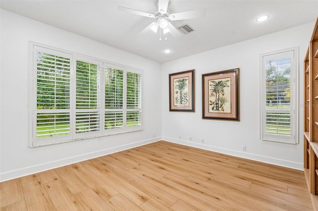 21105 LAKE VIENNA DRIVE, Land O Lakes, FL 34638