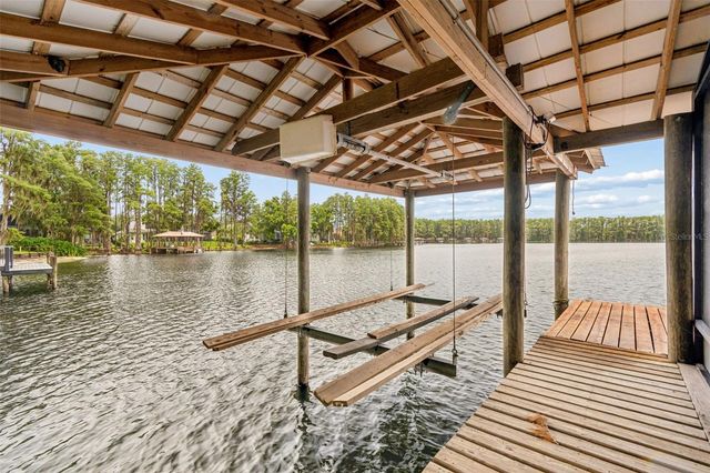 21105 LAKE VIENNA DRIVE, Land O Lakes, FL 34638