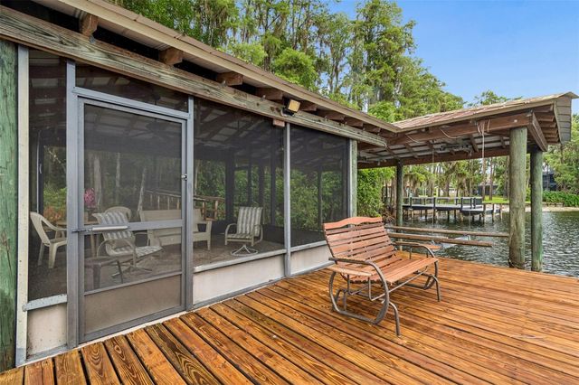 21105 LAKE VIENNA DRIVE, Land O Lakes, FL 34638